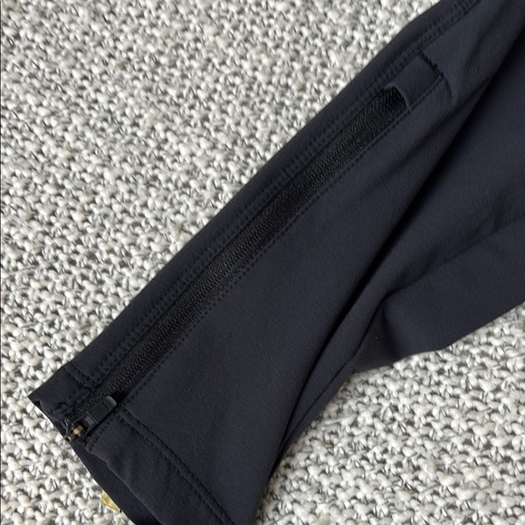 Kuhl Women's Black Joggers. Size 2 Regular. - Picture 12 of 12